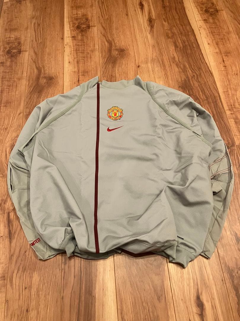 マンチェスターユナイテッドNike トレーニングトップ 00s古着 ピステ