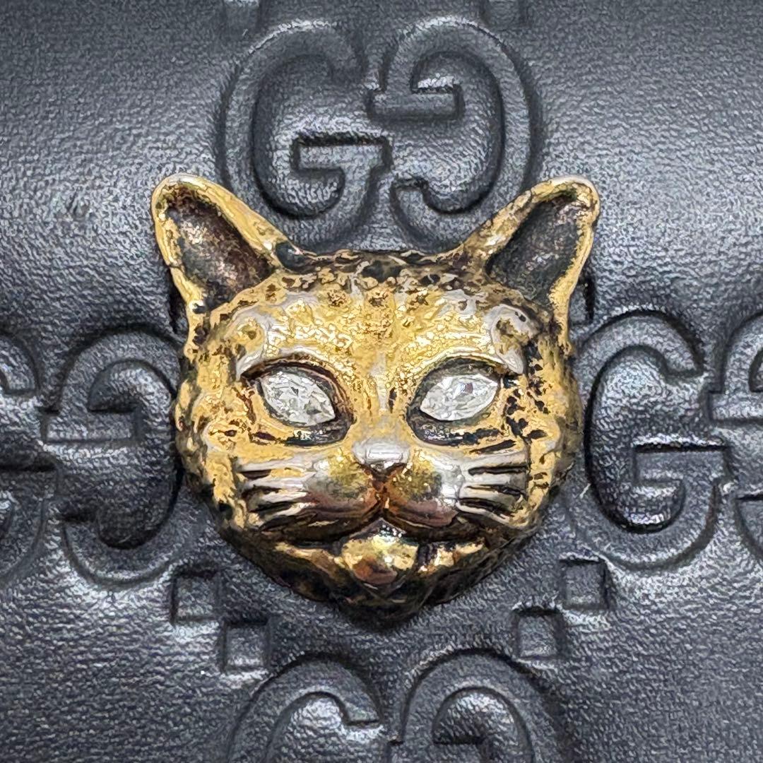 極美品】 グッチ ラウンドファスナーキャットヘッド ゴールド 金具