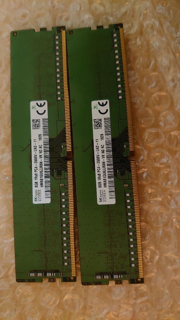 SK hynix DDR4 16GB 8GB×2 2666MHz 動作確認済 SK Hynix 16GB DDR4 2666 2Rx8 PC4-21300 HMA82GU6JJR8N-VK 288pin