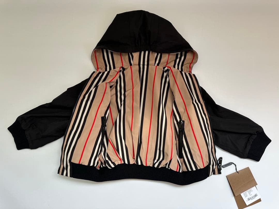 お値下げ 新品 バーバリー チルドレン リバーシブル ジャンパー 2Y