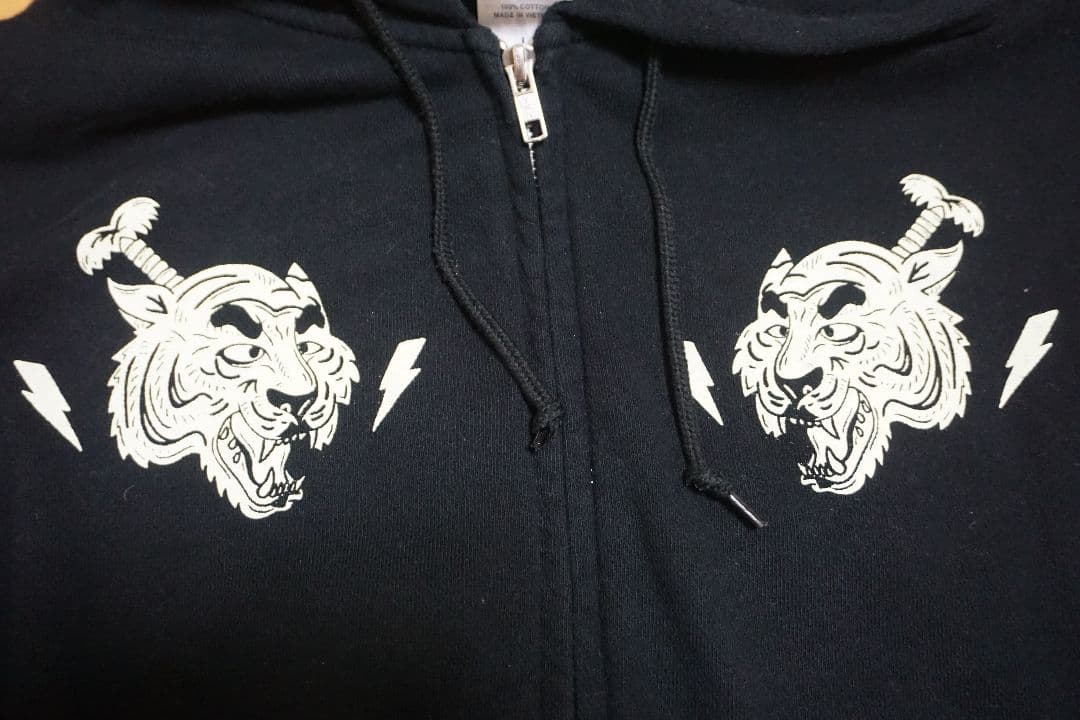 志村けん バカ殿 ジップアップ パーカー L ドリフ 志村けんの大爆笑展