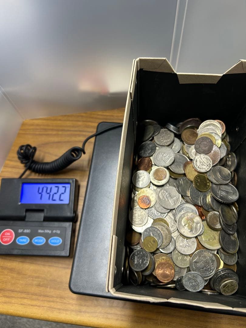 I*】様 外国まとめ　約4.2kg　外貨　外国　硬貨　まとめ売　大量 外国 コイン まとめ② 約1Kg 雑銭 世界 硬貨 古銭 外貨｜Yahoo!フリマ