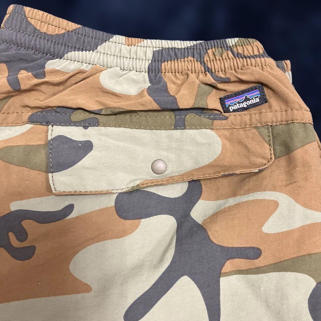 patagonia バギーズパンツ カモフラ Sサイズ 迷彩 未使用 - メルカリ