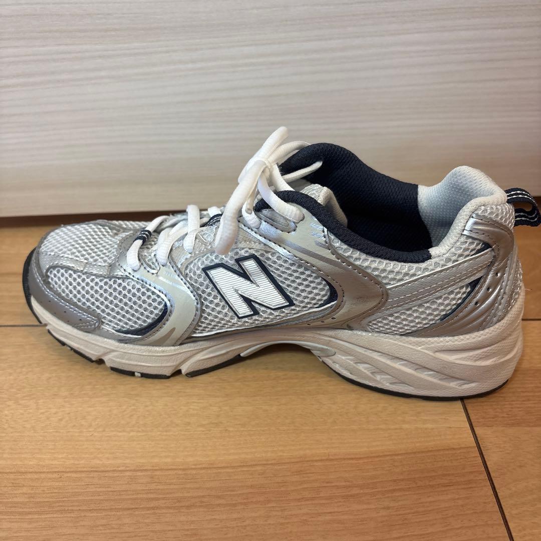 ニューバランスMR530KA 23.5cm