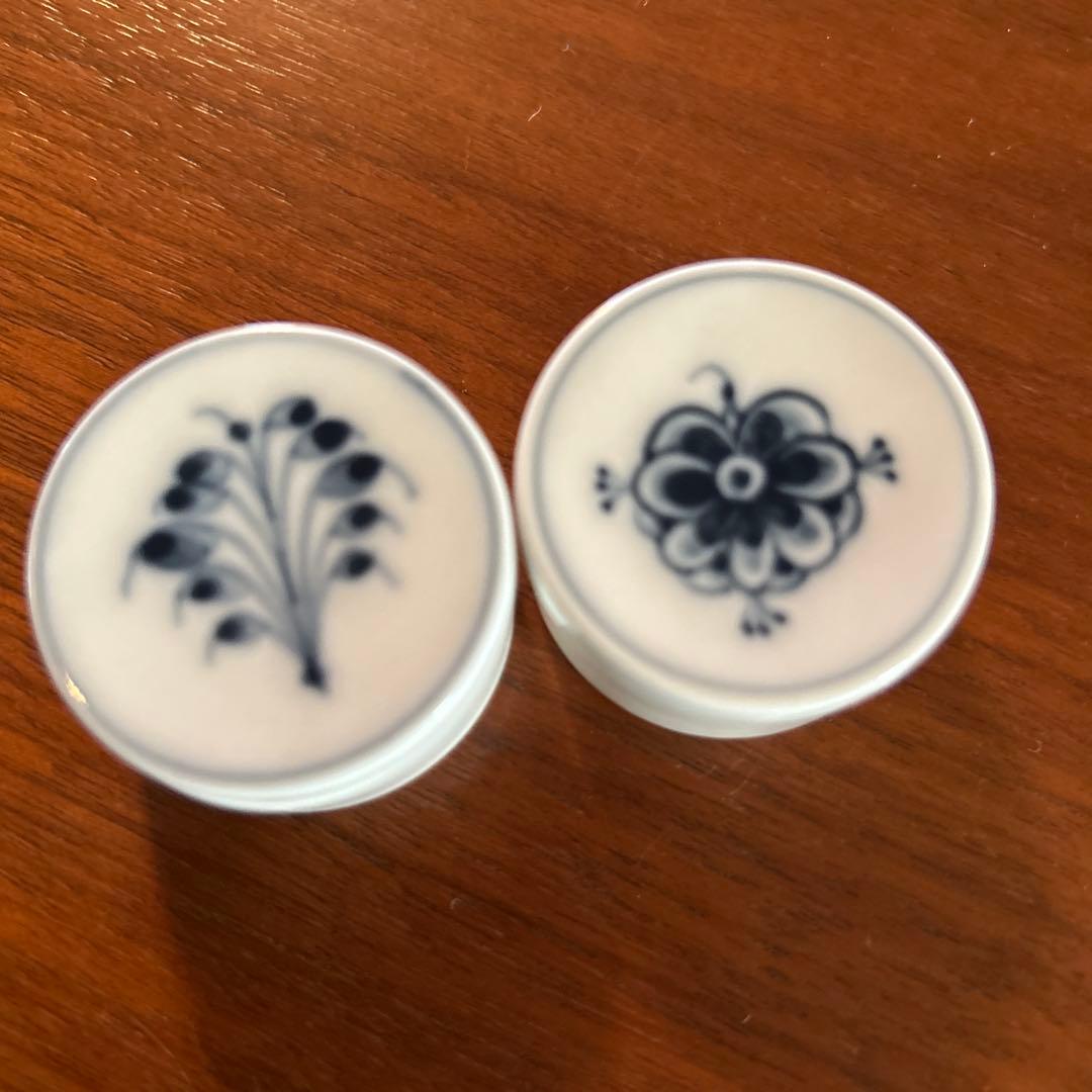 ロイヤルコペンハーゲン ハンドペイント ブルーフルーテッド