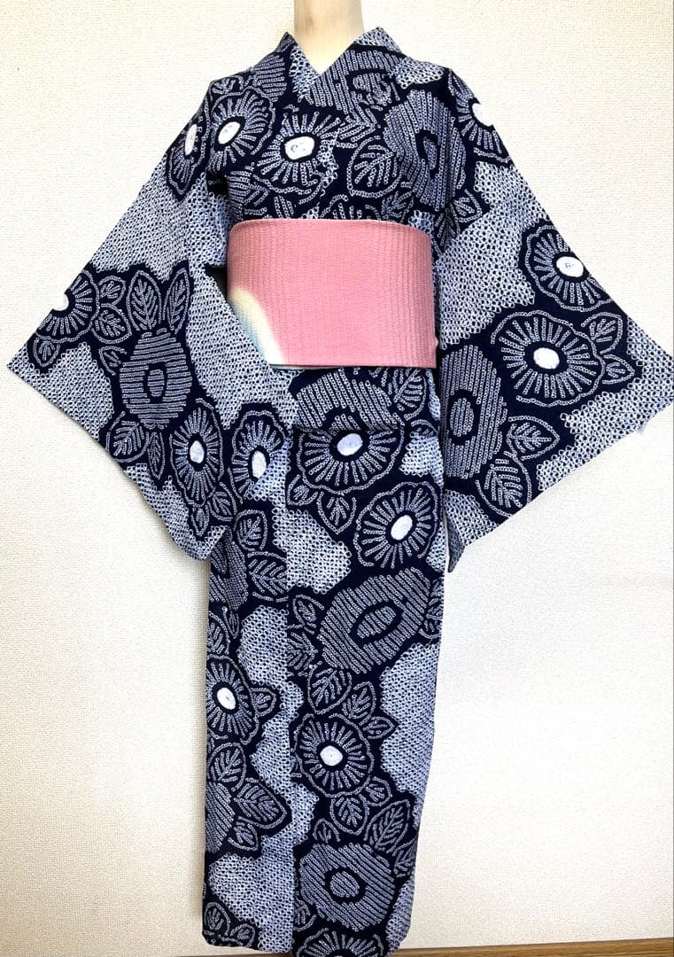 有松鳴海絞り　浴衣　一色　（214） 浴衣 有松絞り つゆくさの有松鳴海絞り浴衣：つゆくさ公式通販サイト