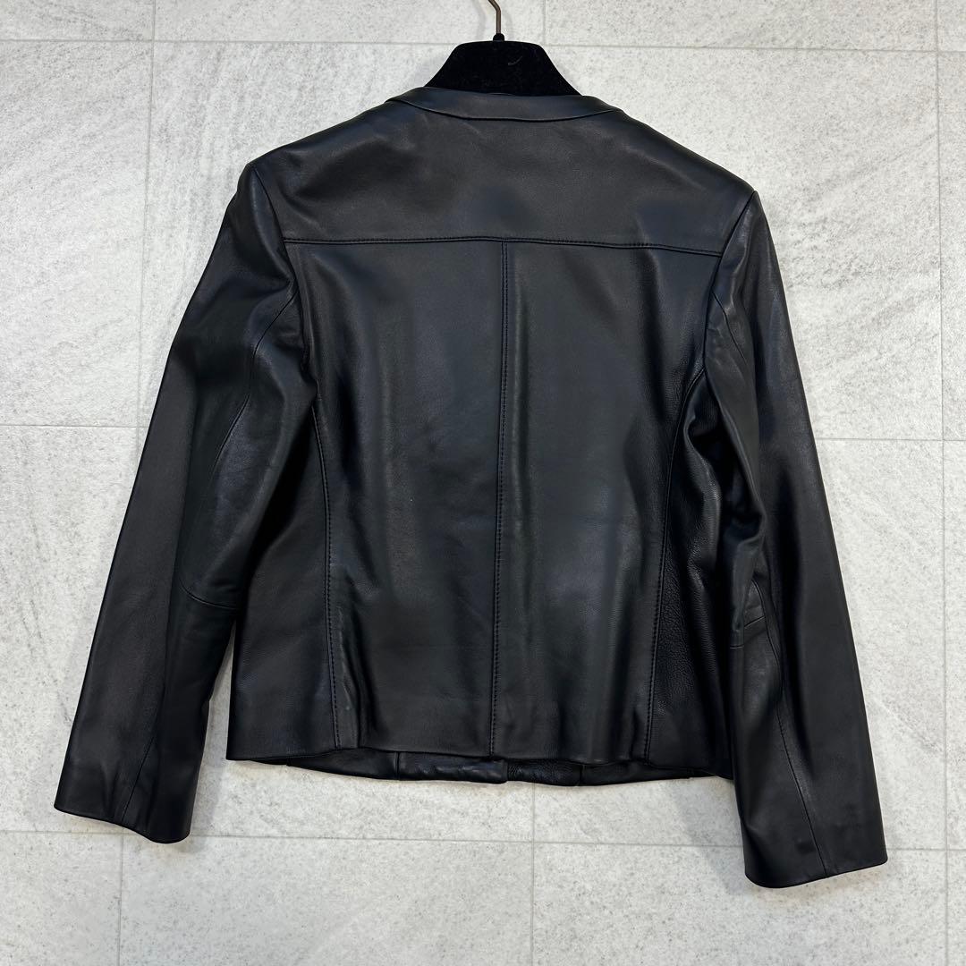 美品 希少サイズ【23区】ラムレザー ノーカラー ジャケット ショート丈