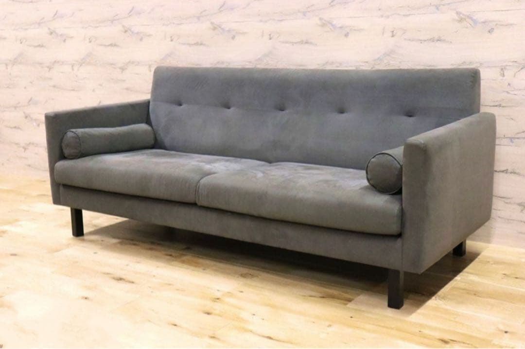 NOYES ノイエス Volster ソファ ワイド2人掛け グレー Decibel Standard 2人掛けカウチソファセット 2380」 製品詳細ページ