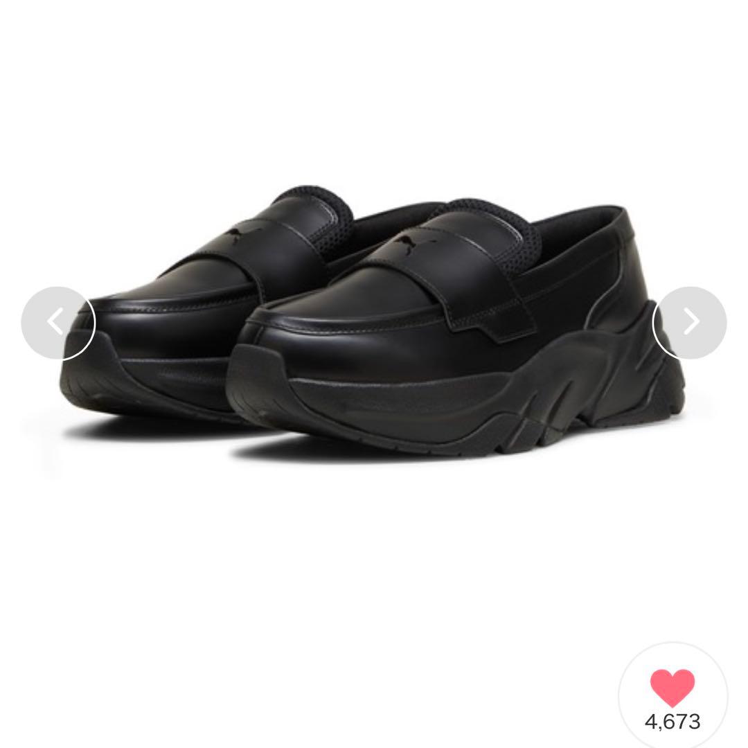 【美品、箱つき】PUMA ブラック 厚底ローファー 24.5cm