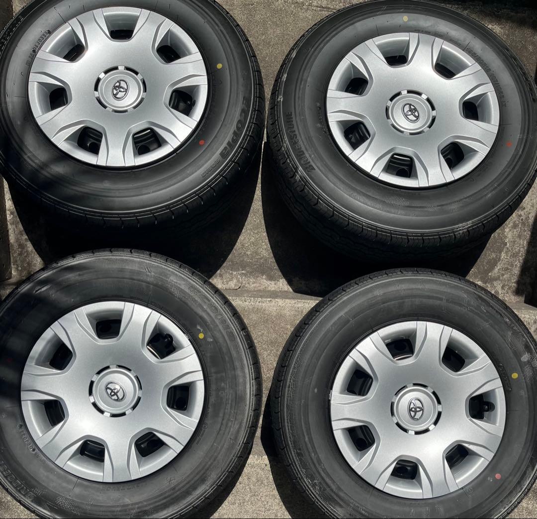 送料込み ハイエース 200系 純正タイヤ ホイール 新車外し - メルカリ