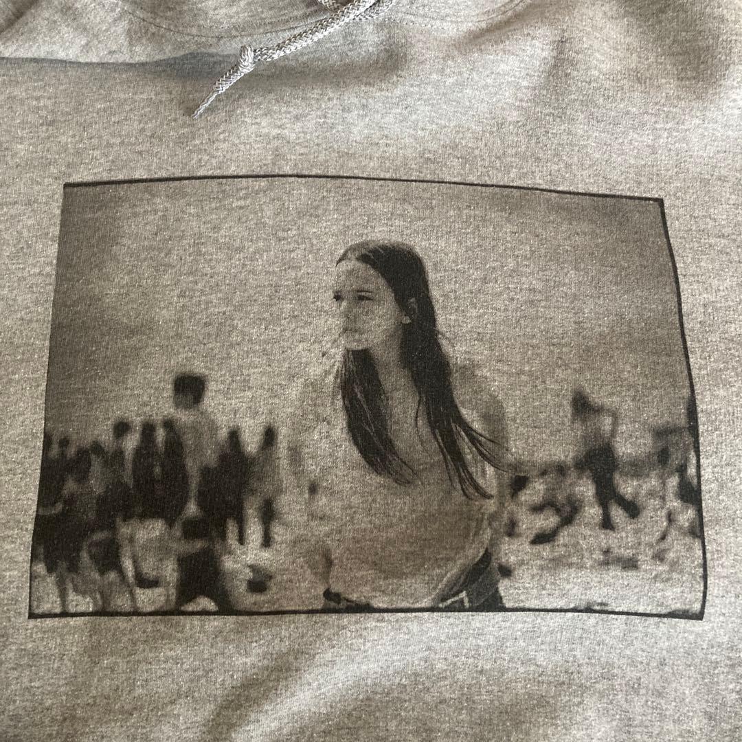 HOLIDAY Joe Szabo PHOTO HOODIE - メルカリ