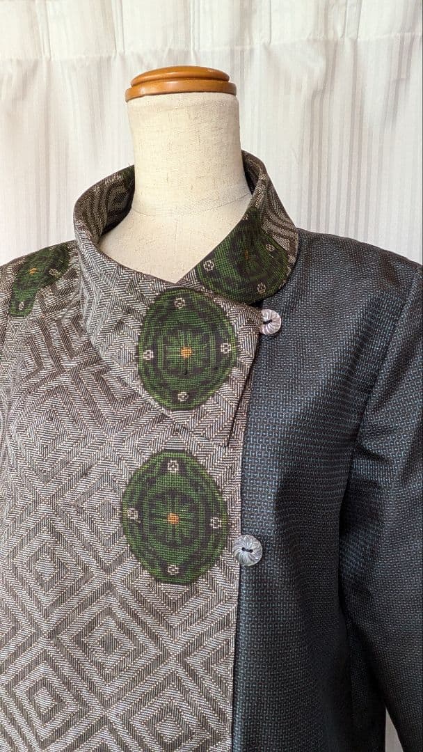 No248大島紬着物リメイク 本場奄美大島龍郷柄と亀甲大島紬2種使い