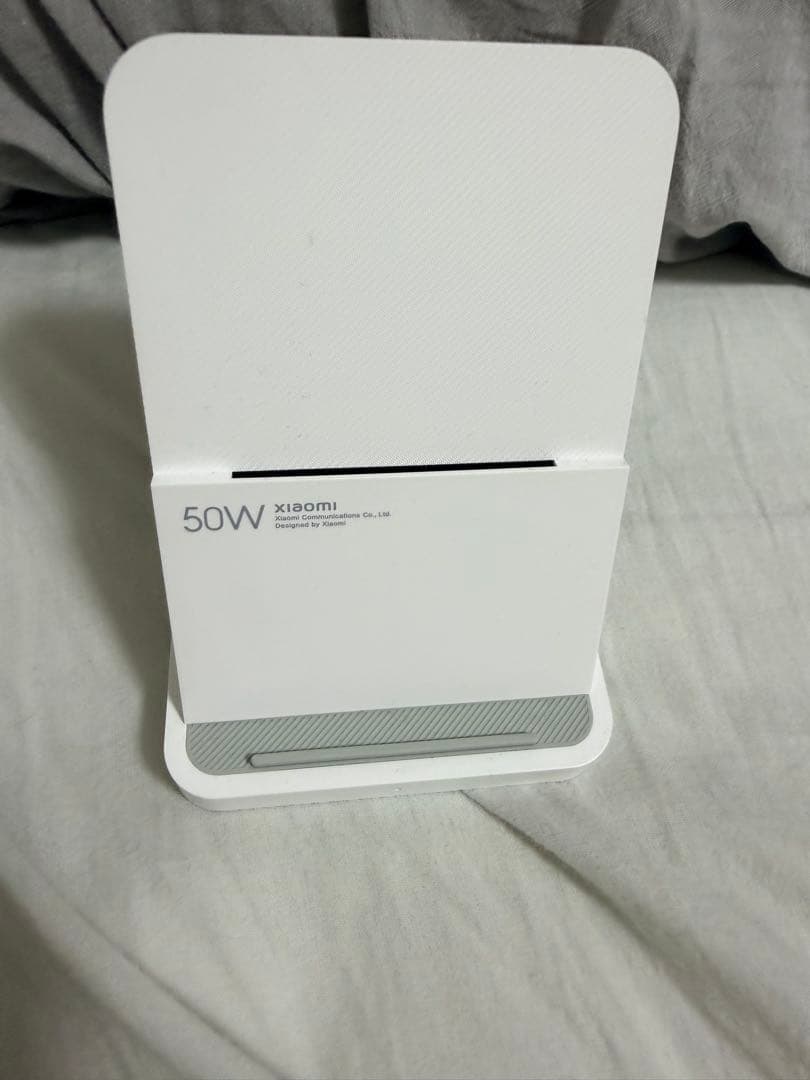 Xiaomi 15 White 512GB 純正無接点充電器付 - メルカリ