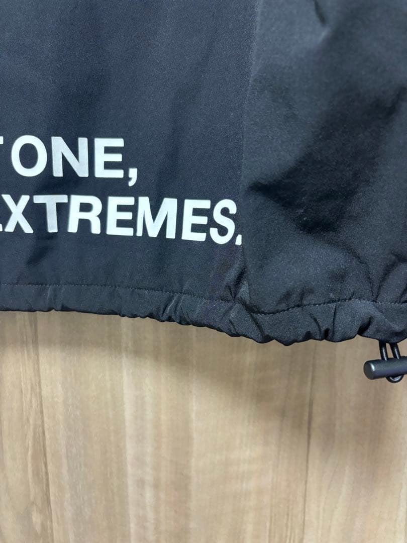 ラフロッグ ナイロンウィンドブレーカー ウィメンズ Mサイズ - メルカリ