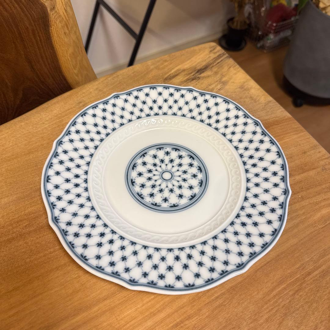 【廃盤】リチャードジノリ ミュージオクラシコ 26cm プレート リチャード・ジノリ ミュージオクラシコ 26cmプレートを買い取りました