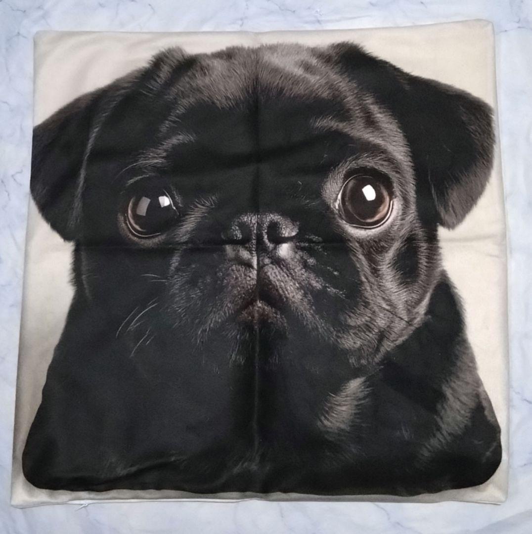 新作☆ パグ 黒パグ お顔アップ クッションカバー 片面プリント - メルカリ