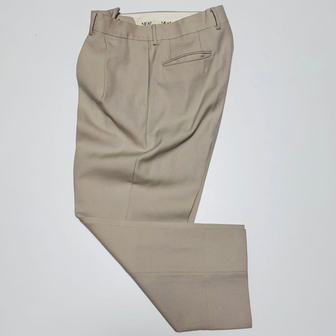 NEAT ベージュ チノパン サイズ48