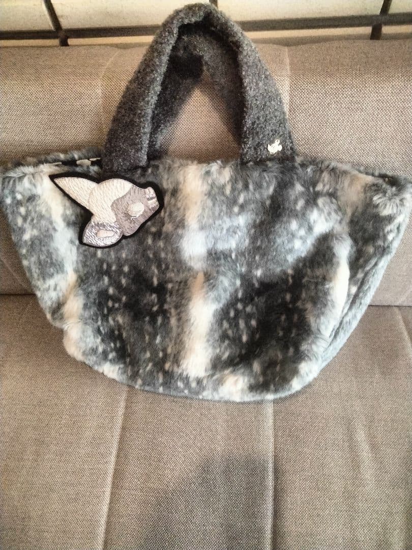 新品あちゃちゅむムチャチャDISNEYコラボ バンビフェイクファー トート