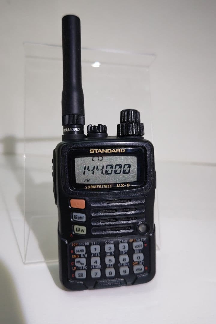 スタンダードアマチュア無線機 VX-6 ハンディ 商品情報 - VX-6｜八重洲無線株式会社