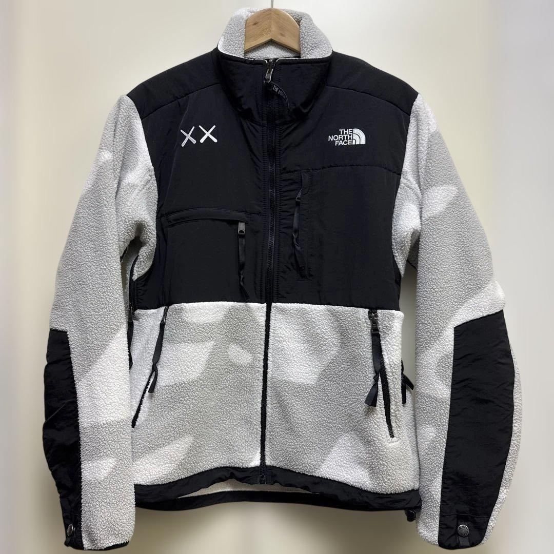 THE NORTH FACE KAWS フリースジャケット デナリジャケット KAWS The North Face 1995 Denali Jacketカウズデナリジャケット (THE