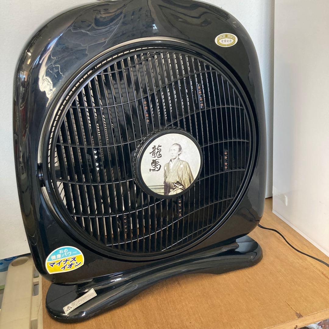 坂本龍馬 新林の滝BK-38 マイナスイオン機能付き 循環ルーバー 扇風機 MHC マイナスイオン扇風機 新林の滝 龍馬の新風 BK-38T - メルカリ