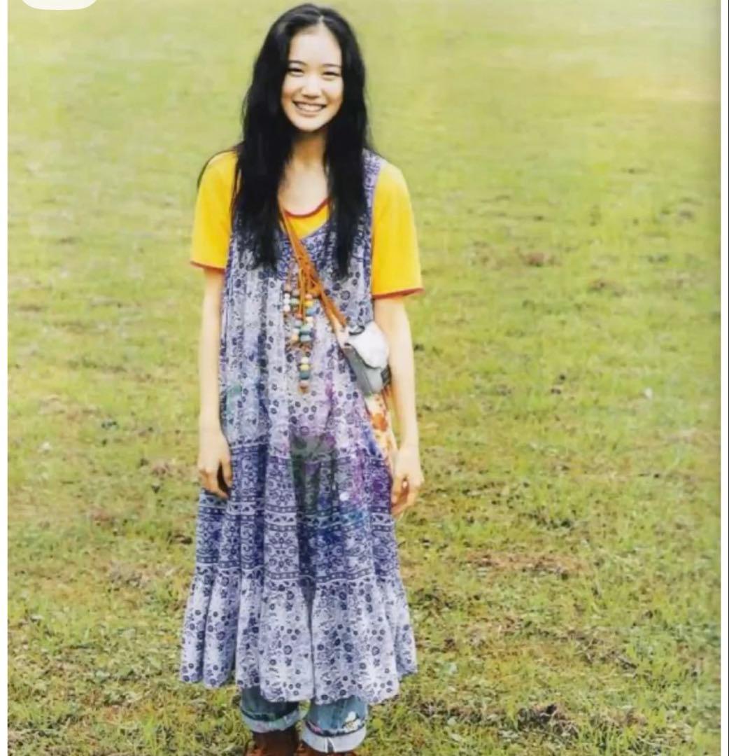 80s パキスタン製　パープル　コットン　花柄　ティアードワンピース インド 80s パキスタン製 パープル コットン 花柄 ティアードワンピース