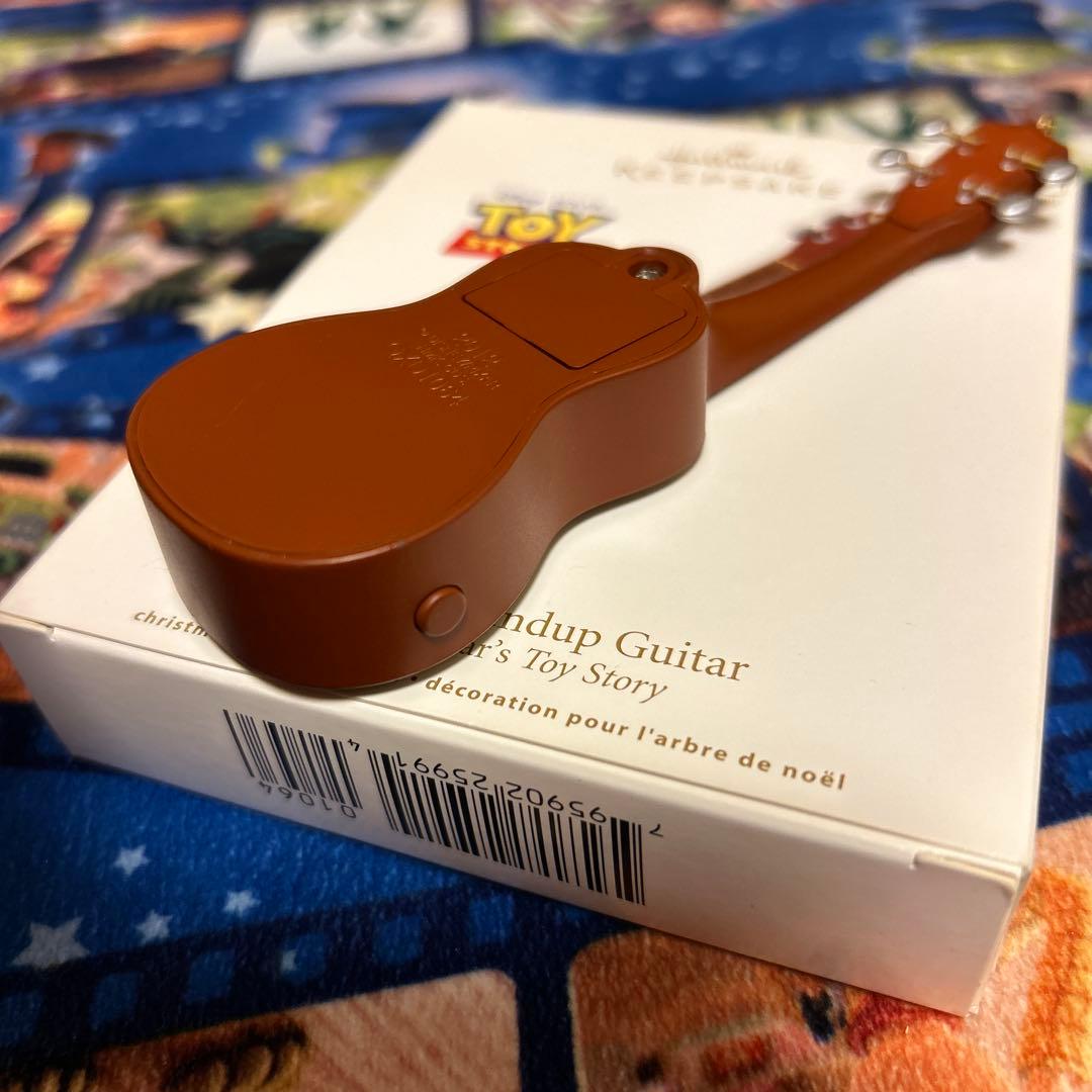 Woody's Roundup Guitar トイストーリー ウッディ ギター - メルカリ