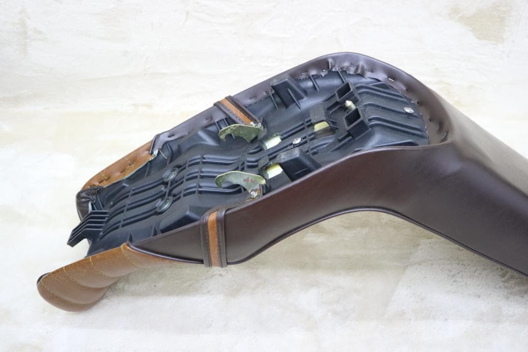 ジェイド250 茶60センチ 三段シート / JADE MC23 ブラウン - メルカリ