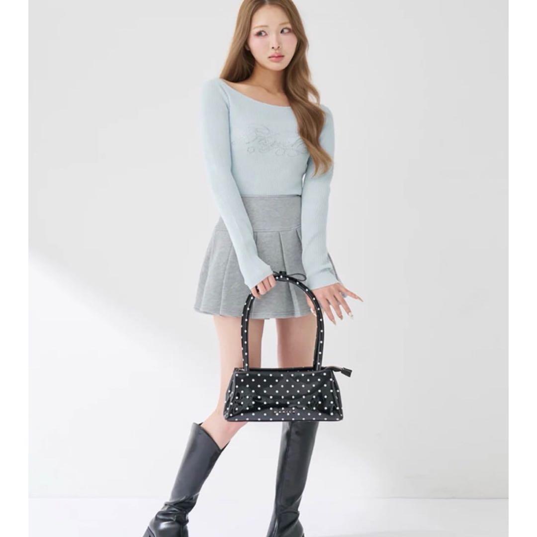 新品未開封 ダーリッチ ニットトップス SAX darich FREE - メルカリ