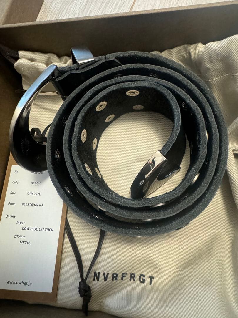 NVRFRGT 4c STUDDED LEATHER BELT