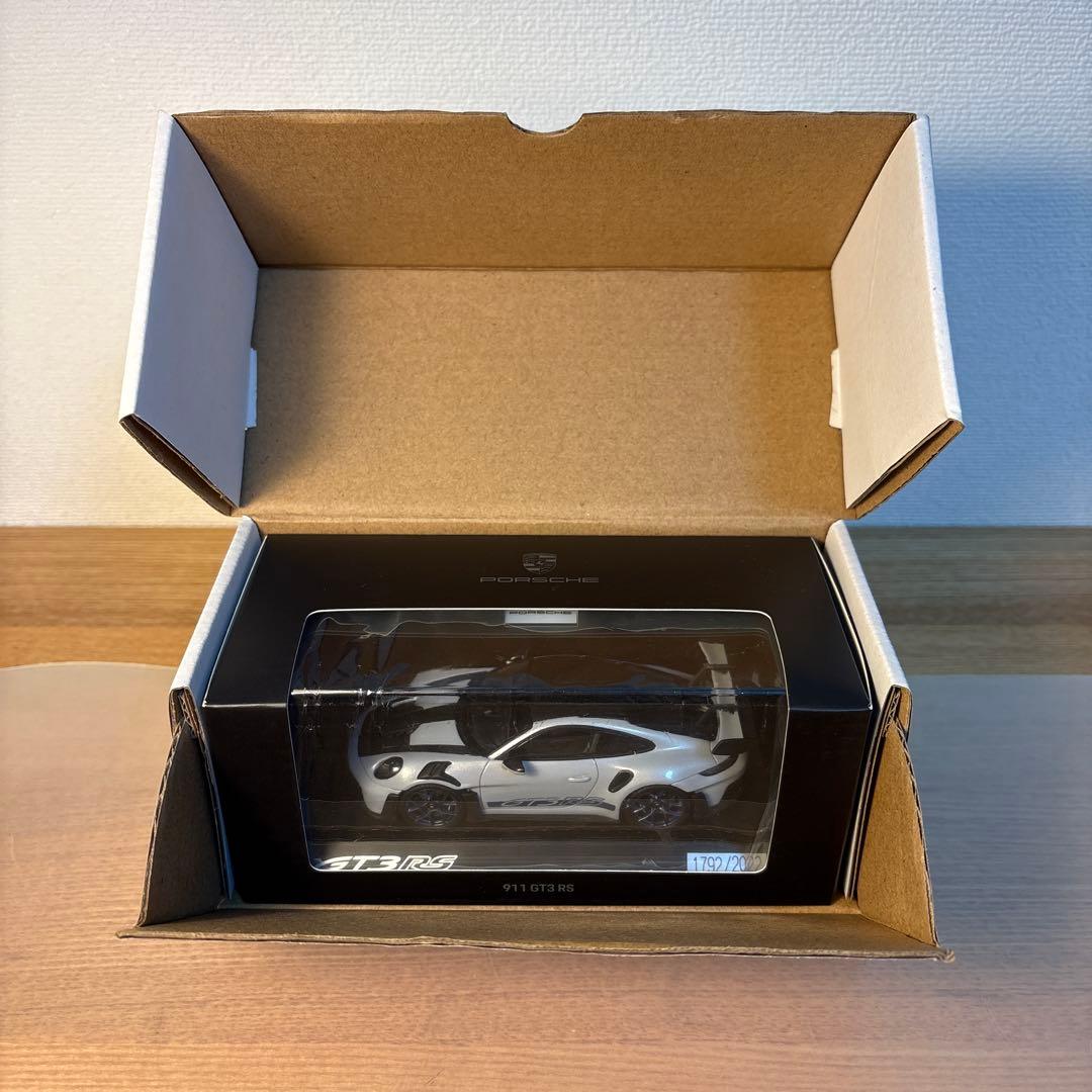 porsche ポルシェ 911 GT3 RS 1/43 ミニカー アイスグレー - メルカリ