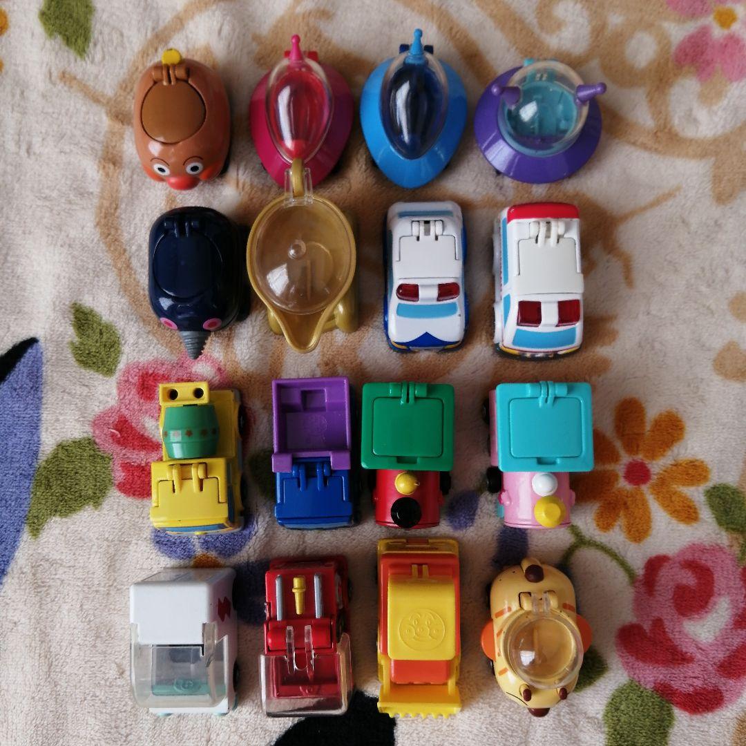 美品】アンパンマン gogoミニカー ♡ はたらくくるま UFO他 16台