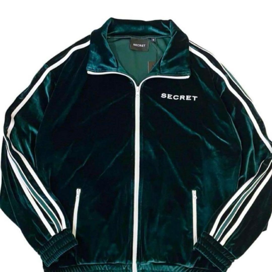 secretベロアセットアップグリーン - メルカリ