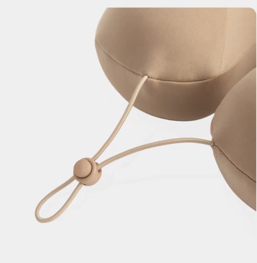 海外限定Hello Kitty x TBH ネックピロー 正規品 - メルカリ