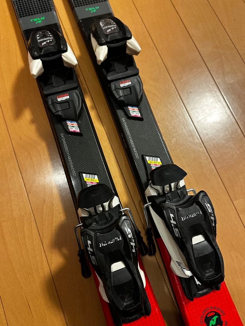 ハナ⭐︎ハナ様専用Nordica スキー板 130cm のみ - メルカリ