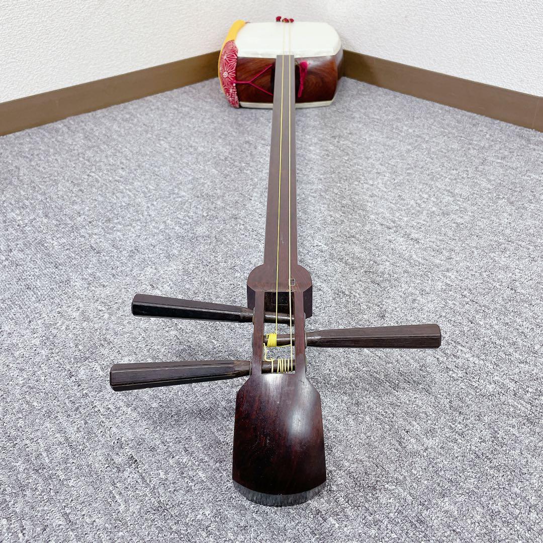 三味線 細棹 紅木 東さわり 丸打胴 一本溝 和楽器 - メルカリ