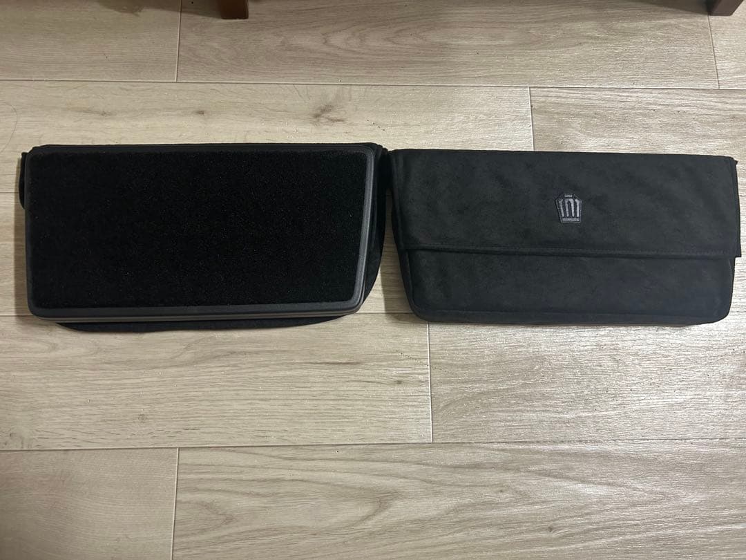 クラウンセダン 後席 フットレスト 未使用 2個セット