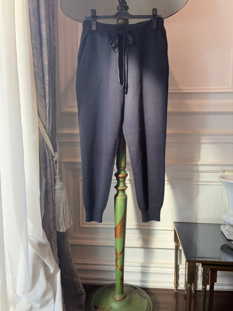 ドゥロワー2ネイビーカシミヤスエット ドゥロワー2ネイビーカシミヤスエット ドゥロワー2ネイビーカシミヤ