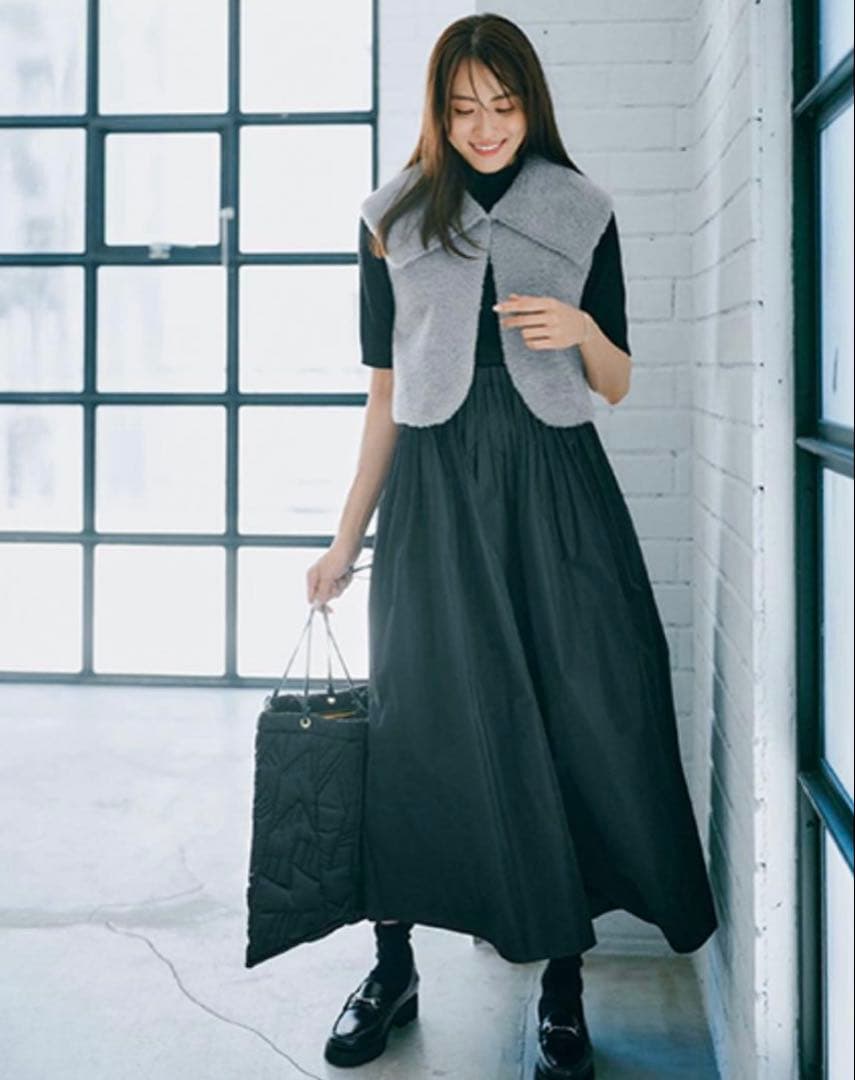 LIGNAGGIO VERY コンパクトファーベスト グレー リナージオ - メルカリ