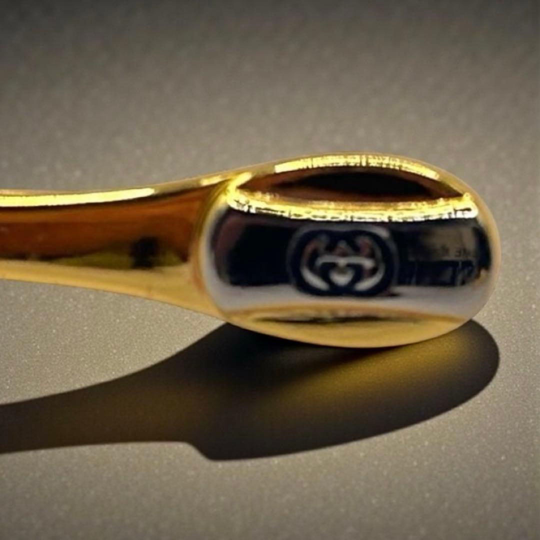 美品✨GUCCI ネクタイピン グッチ GGロゴ インターロッキング - メルカリ