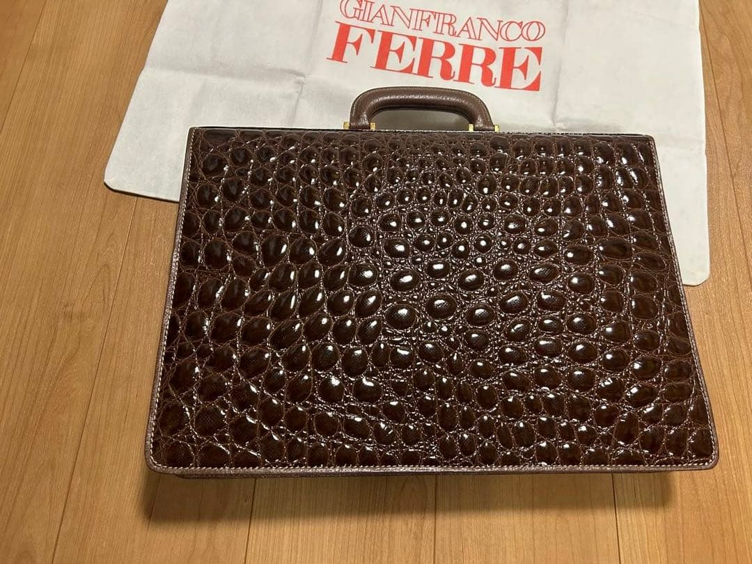 通販ファッション - 訳アリ！ GIANFRANCO FERRE ブラウン メンズバッグ