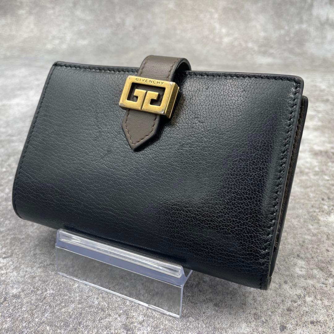 【美品】GIVENCHY ジバンシー 折り財布 黒 ブラック オーブ レザー GIVENCHY（ジバンシィ） 二つ折り財布 COMPACT ZIPPED WALLET BK60F2