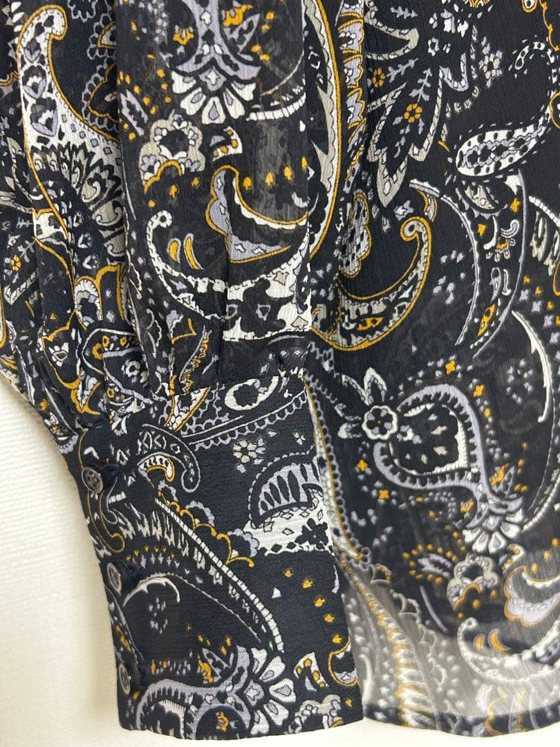 自由区 ペイズリー柄ボウタイブラウス ネイビー 38 キャミソール付き