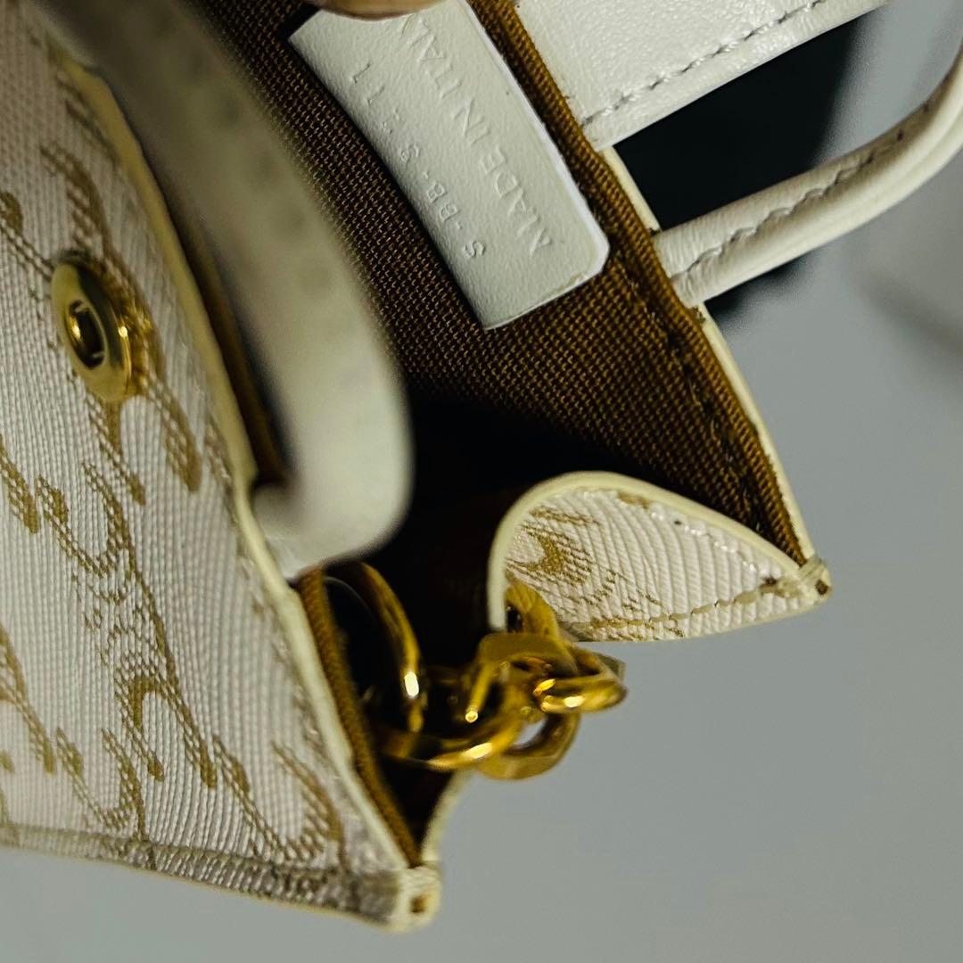 CELINEセリーヌ マイクロ バーティカル カバ バッグチャーム