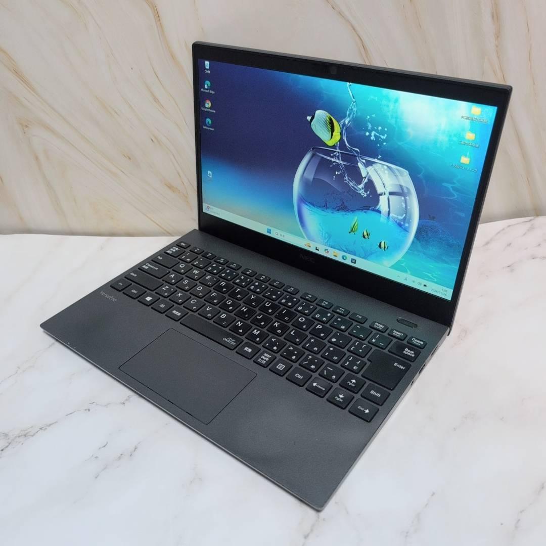 起動OK！★第10世代★ Corei7 16GB 超軽量870g LIFEBOOK 起動OK！第10世代 Corei7 16GB 超軽量870g U9310⁄D✨第