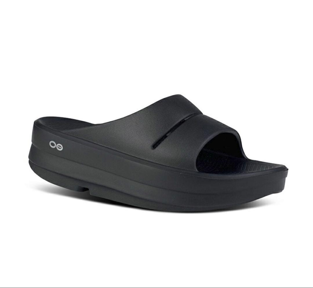 s.h　OOFOS Omega Ooahh ブラックサンダル　メンズ ◇【国内正規販売店】[ooahh] OOFOS(ウーフォス)Ooahh(ウーアー