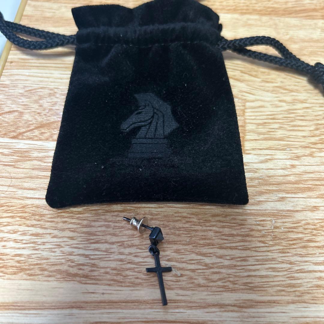 プエルタデルソル 深瀬慧着用ピアス 新品未使用 - メルカリ