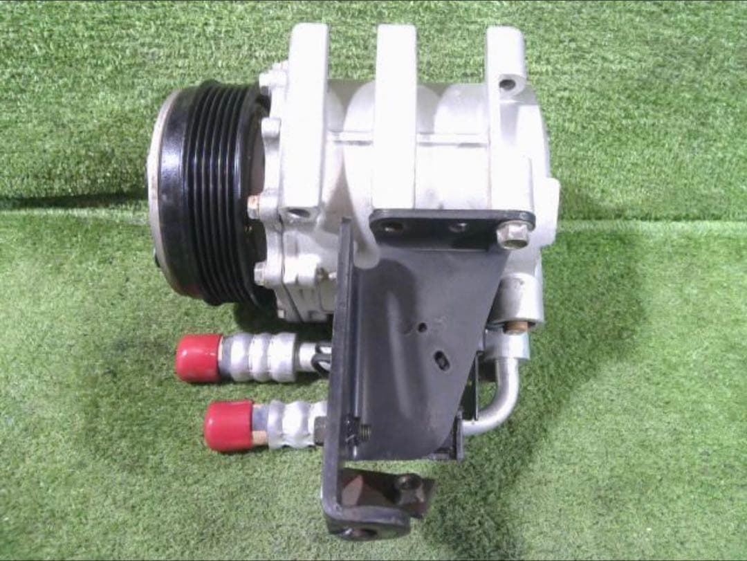 キャンター エアコンコンプレッサー MSC90T AKC200A258 動作品 - メルカリ