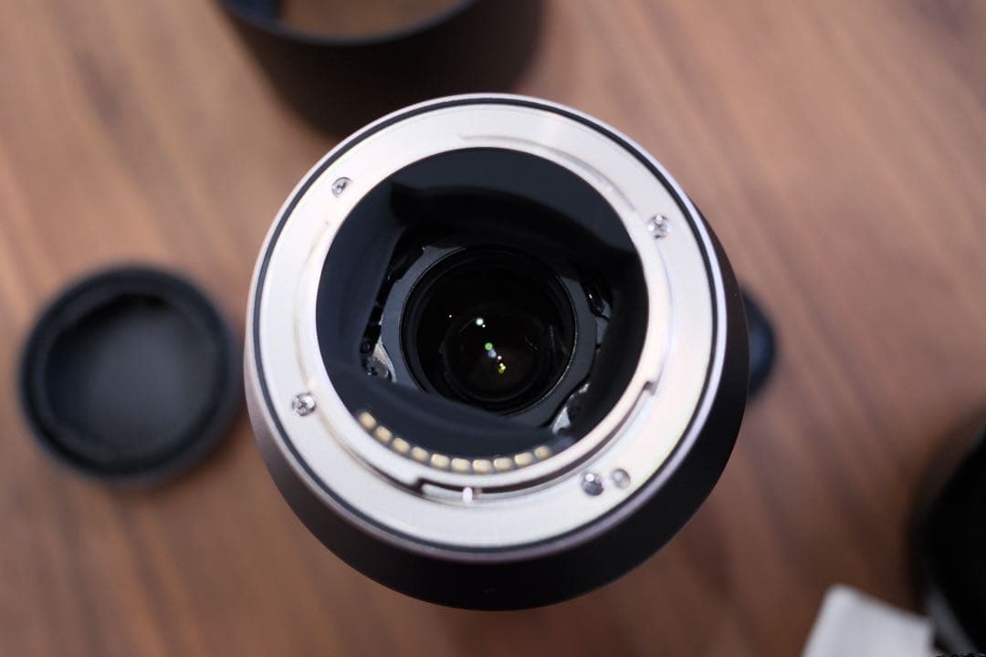 タムロン　70 - 300 mm F4.5-6.3 Di Ⅲ RXD