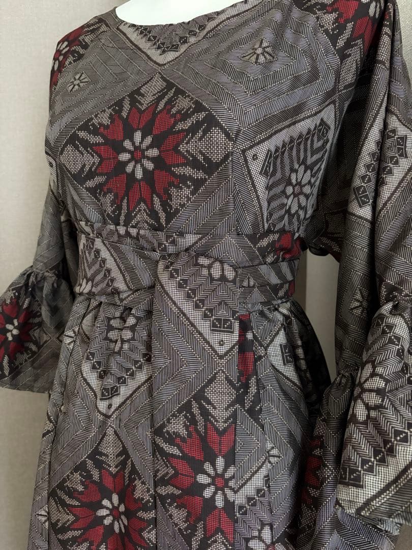 ☆着物リメイク☆ 本場大島紬 赤の龍郷 フリル袖のゆったりワンピ